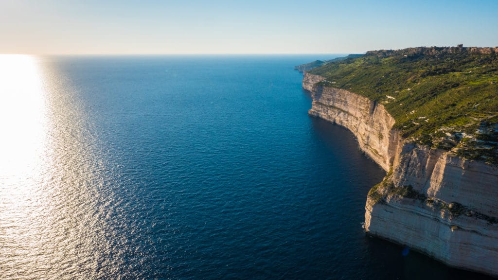 Les Falaises De Dingli Le Point Culminant De Malte Avec Une